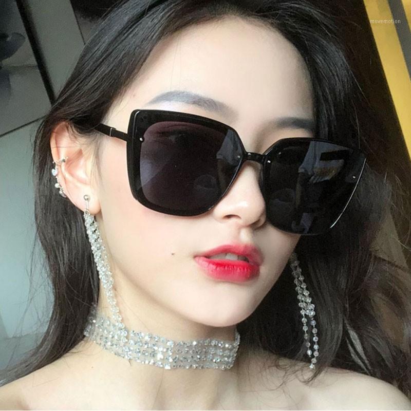 Cat Eyes Sunglasses Male Fashion Beach Sport Sun Glasses Thick-edged Frame Driving Eyewear For Men Sunglasses UV4001
Cat Eyes Sunglasses Male Fashion Beach Sport Sun Glasses Thick-edged Frame Driving Eyewear For Men Sunglasses UV4001