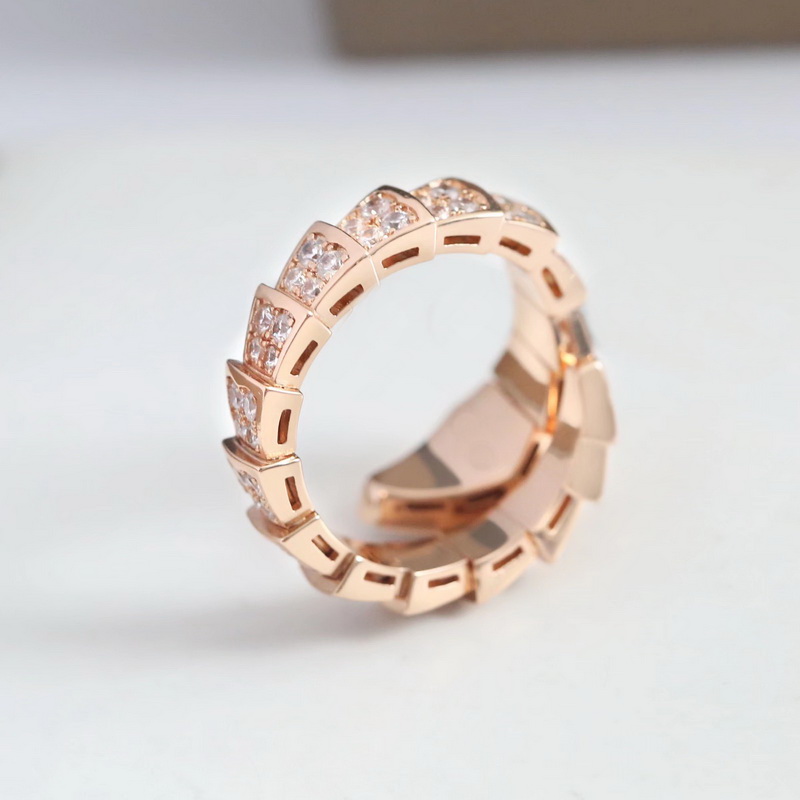 Europe America Designer Fashion Style Rings Lady Women Brass 18K Gold Engraved B Initials Settings Full Diamond Snake Serpent Vipe 
Europe America Designer Fashion Style Rings Lady Women Brass 18K Gold Engraved B Initials Settings Full Diamond Snake Serpent Vipe