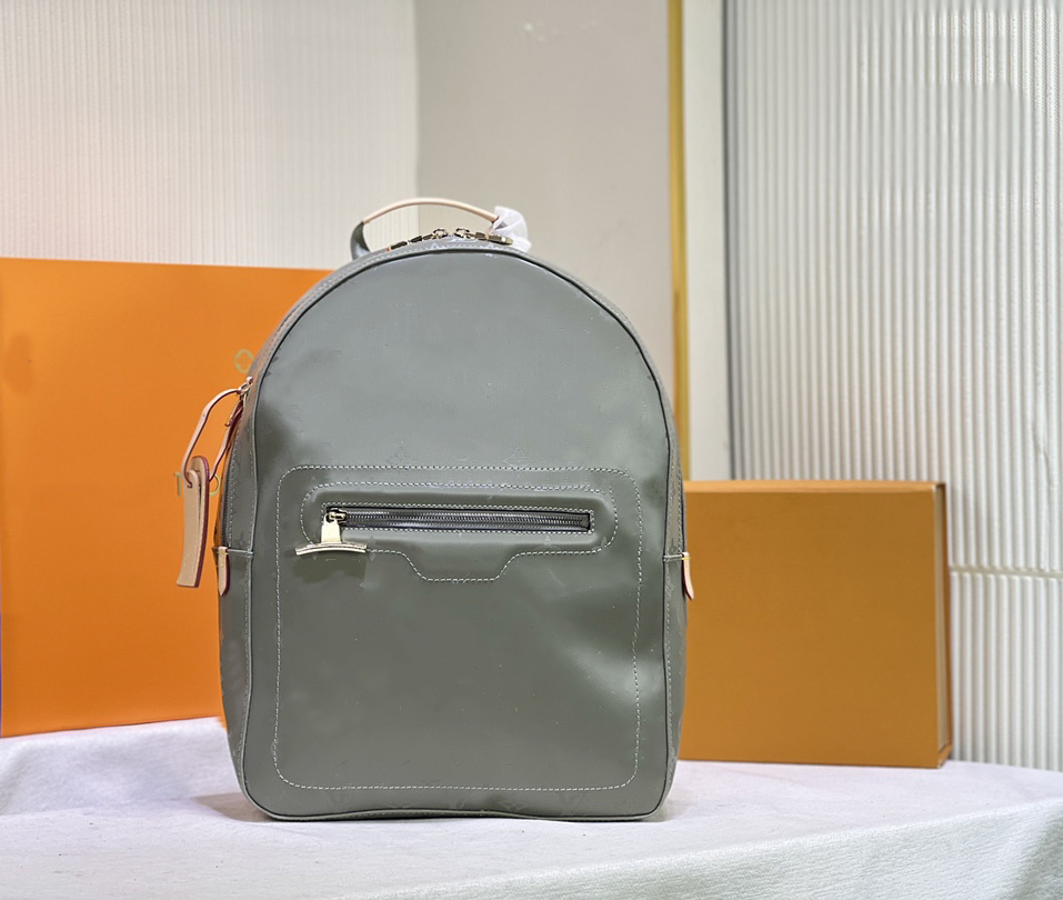 Top Quality Men and women packback Wallet Card Leather backpack Classic Style designer luxury famous brand hand-held money size 32-43-13cm 43882
Top Quality Men and women packback Wallet Card Leather backpack Classic Style designer luxury famous brand hand-held money size 32-43-13cm 43882
