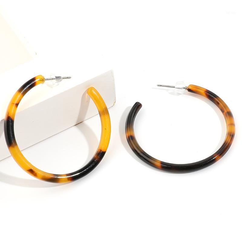 Acrylic Big Hoop Earring Open Round Leopard Earrings Retro Style Tortoiseshell Earrings for Women Exaggerated Eardrop Pendientes1 
Acrylic Big Hoop Earring Open Round Leopard Earrings Retro Style Tortoiseshell Earrings for Women Exaggerated Eardrop Pendientes1