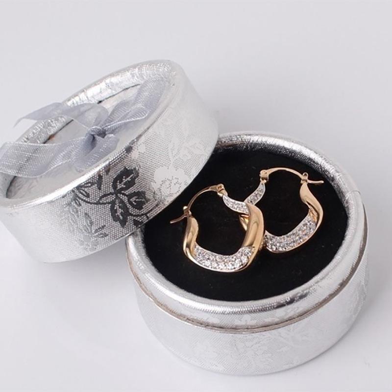 ZHOUYANG Geometric Hoop Earrings For Female Vintage Style Cubic Zirconia Rose Gold Color Earings Round Wholesale Jewelry KBE157
ZHOUYANG Geometric Hoop Earrings For Female Vintage Style Cubic Zirconia Rose Gold Color Earings Round Wholesale Jewelry KBE157