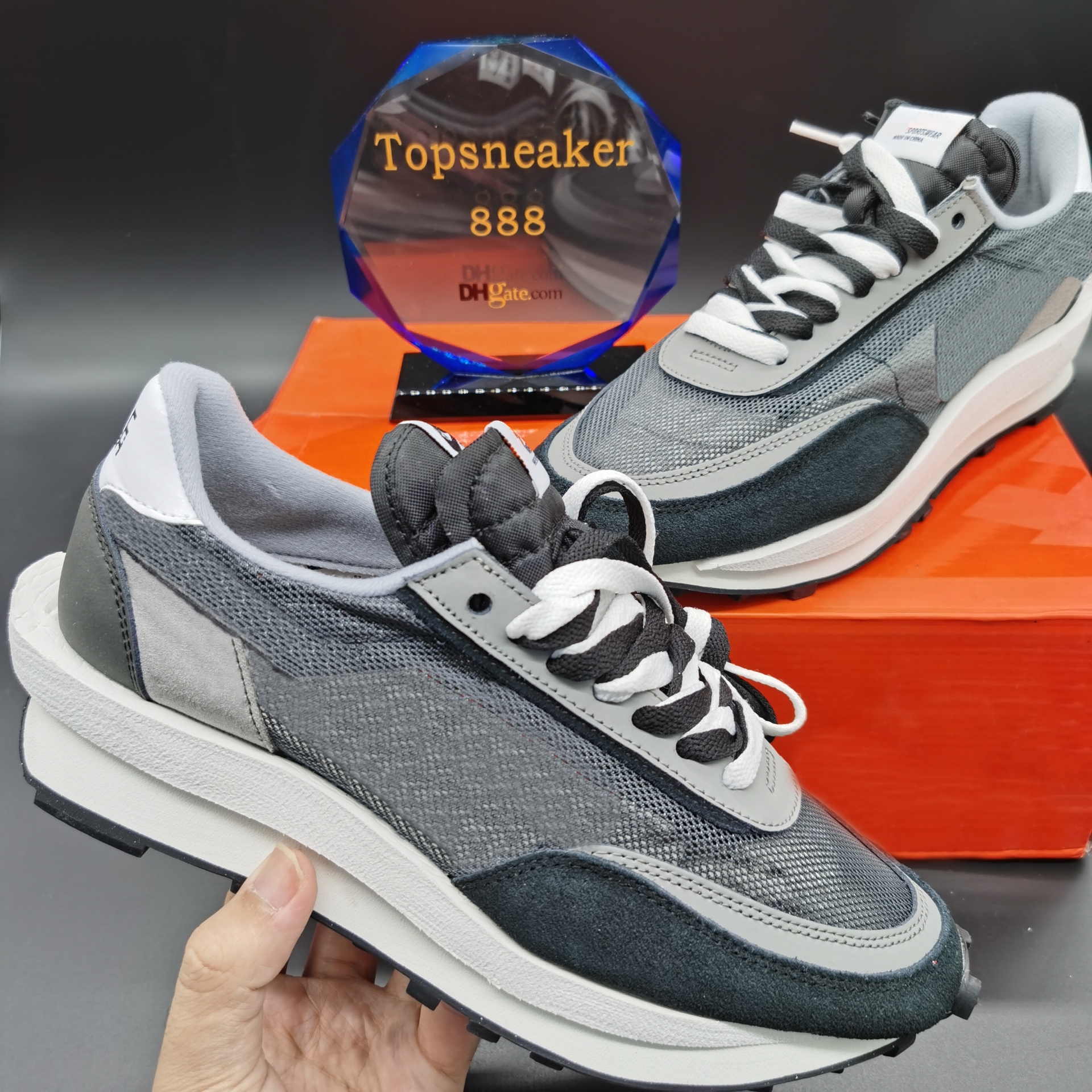 Top Quality Mesh Man Running Shoes LD Pine Green Multi Blue Summit Black White Nylon
Top Quality Mesh Man Running Shoes LD Pine Green Multi Blue Summit Black White Nylon