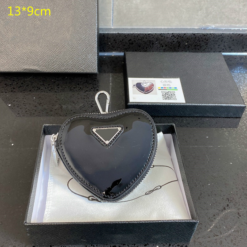 2021 Hot designers mini heart purses women coin purses girls brand new mini heart wallets cute fashion change bag with box PD21020201, Not for sale
2021 Hot designers mini heart purses women coin purses girls brand new mini heart wallets cute fashion change bag with box PD21020201, Not for sale
