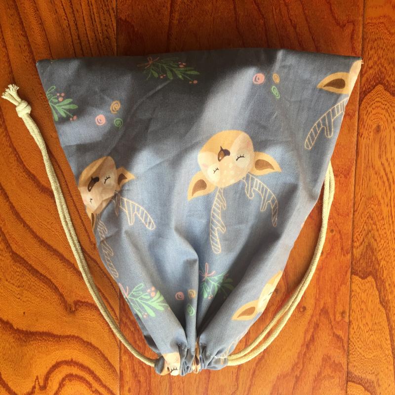 1pc Cotton Drawstring Pouch Multi-purpose Bag Gray Base Cartoon Deer Christmas Party Gift Bag YILE
1pc Cotton Drawstring Pouch Multi-purpose Bag Gray Base Cartoon Deer Christmas Party Gift Bag YILE