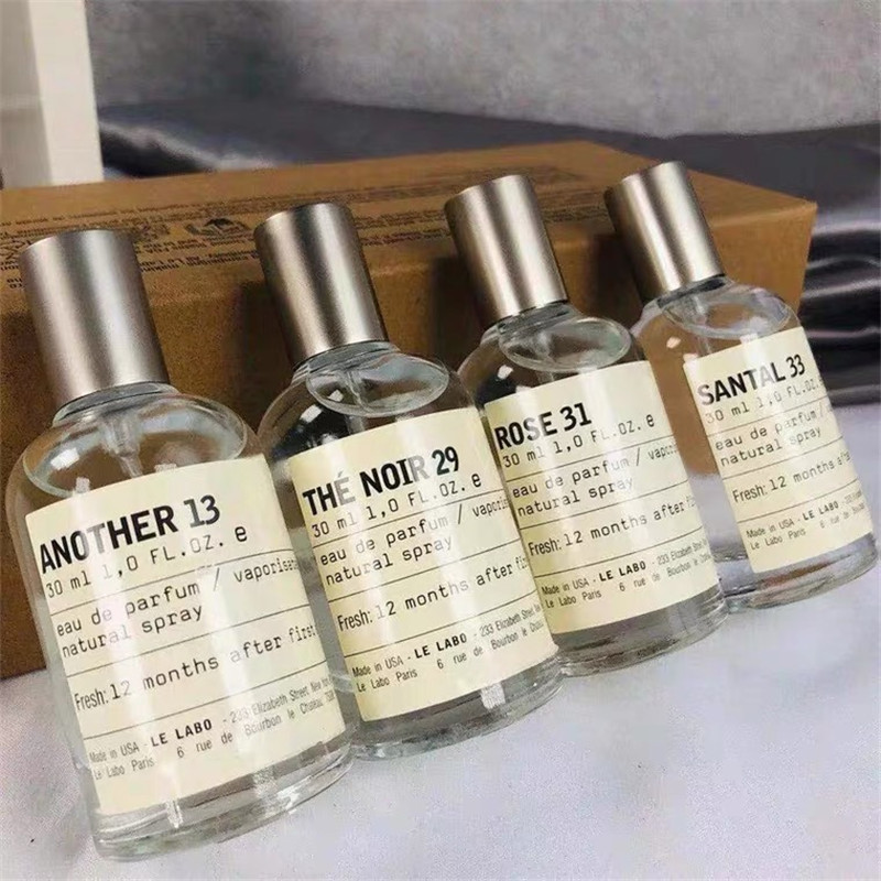 Le Labo Discovery Set 30ml 4pcs Perfume Gift Set Santal 33 Rose 31 The Noir 29 Another 13 Eau De Parfum Lasting fragrance Best quality
Le Labo Discovery Set 30ml 4pcs Perfume Gift Set Santal 33 Rose 31 The Noir 29 Another 13 Eau De Parfum Lasting fragrance Best quality