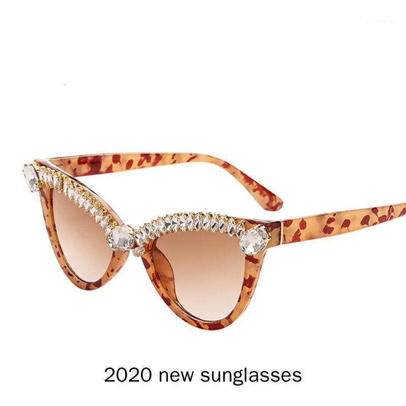 MINCL/2020 Leopard Sunglasses Women Luxury Diamond Cat Sunglasses Female Vintage Retro Sexy Shades for Women UV400 NX1
MINCL/2020 Leopard Sunglasses Women Luxury Diamond Cat Sunglasses Female Vintage Retro Sexy Shades for Women UV400 NX1