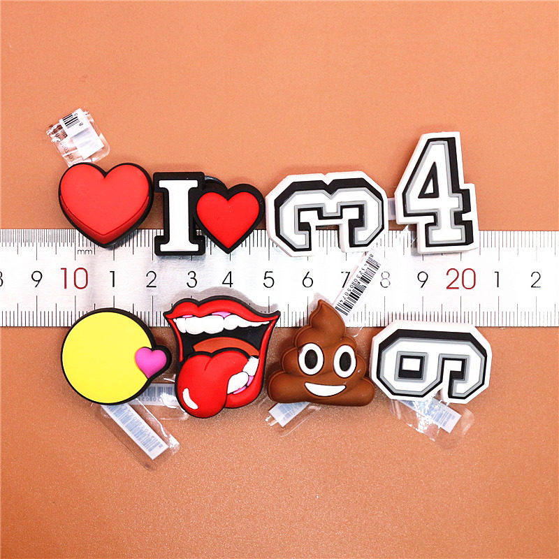 2021 Original PVC Shoe Buckle Accessories Funny Digital Heart Shaped Feces Shoes Decoration Charms Bracelets Kids Gifts