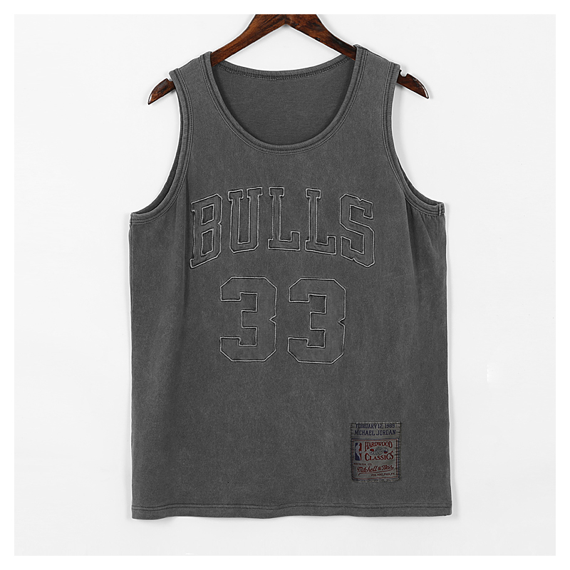 2021 New Summer Brand Clothing Bull No.23/no.33 Vest Cotton Print Men Tank Tops Fitness Hip Hop Sleeveless Shirt Uis6
2021 New Summer Brand Clothing Bull No.23/no.33 Vest Cotton Print Men Tank Tops Fitness Hip Hop Sleeveless Shirt Uis6