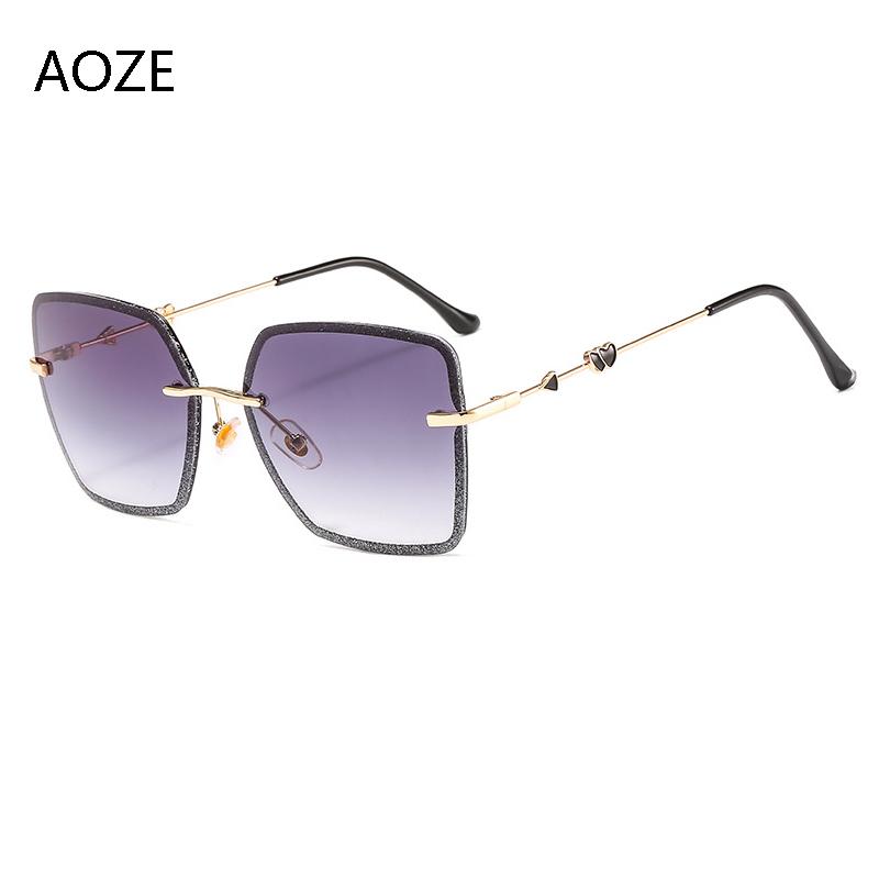 2020 Mosaic color crystal frameless fashion sunglasses with through the heart decorative square tide women live sunglasses UV400
2020 Mosaic color crystal frameless fashion sunglasses with through the heart decorative square tide women live sunglasses UV400