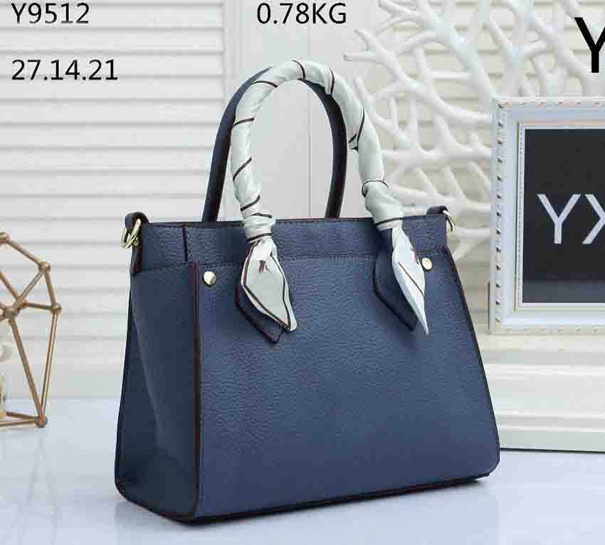 ZZ fashion totes women handbags messenger bag designer composite leather bags woman shoulder crossbody tote female purse wallet backpack, Extra freight
ZZ fashion totes women handbags messenger bag designer composite leather bags woman shoulder crossbody tote female purse wallet backpack, Extra freight