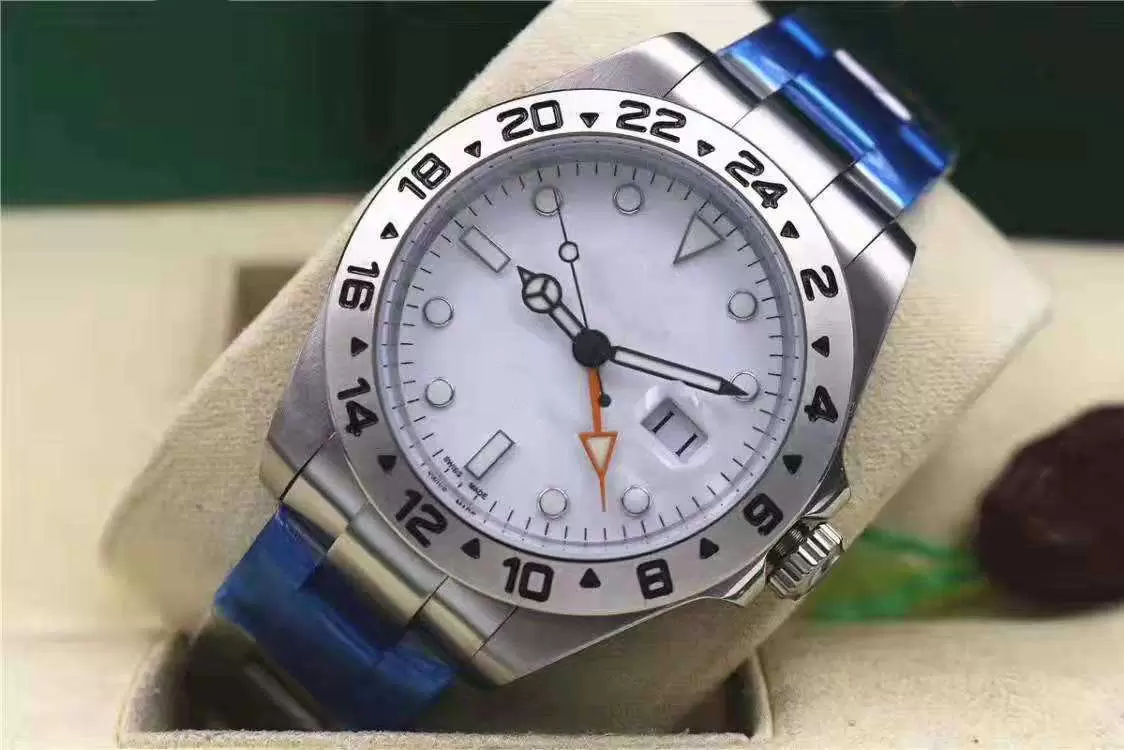 High quality fashion men's watch, automatic machinery, precision steel dial and strap, sapphire surface, fashion, 42mm, Slivery;brown
High quality fashion men's watch, automatic machinery, precision steel dial and strap, sapphire surface, fashion, 42mm, Slivery;brown