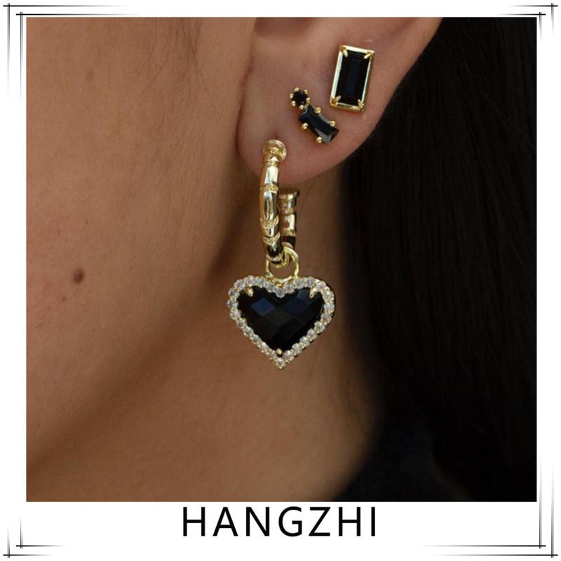 HANGZHI 2021 New Punk Trendy Black Zircon Inlaid Heart Gold Colour Metal No Fade Earrings for Women Girls Fashion Jewelry Gifts
HANGZHI 2021 New Punk Trendy Black Zircon Inlaid Heart Gold Colour Metal No Fade Earrings for Women Girls Fashion Jewelry Gifts