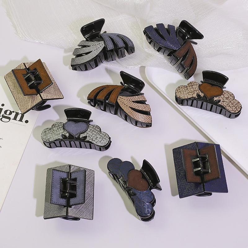 Women Girls Hair Claw Clamps Plastic Hair Crab Hairpin Vintage Casual Female Claw Clip Accessories
Women Girls Hair Claw Clamps Plastic Hair Crab Hairpin Vintage Casual Female Claw Clip Accessories