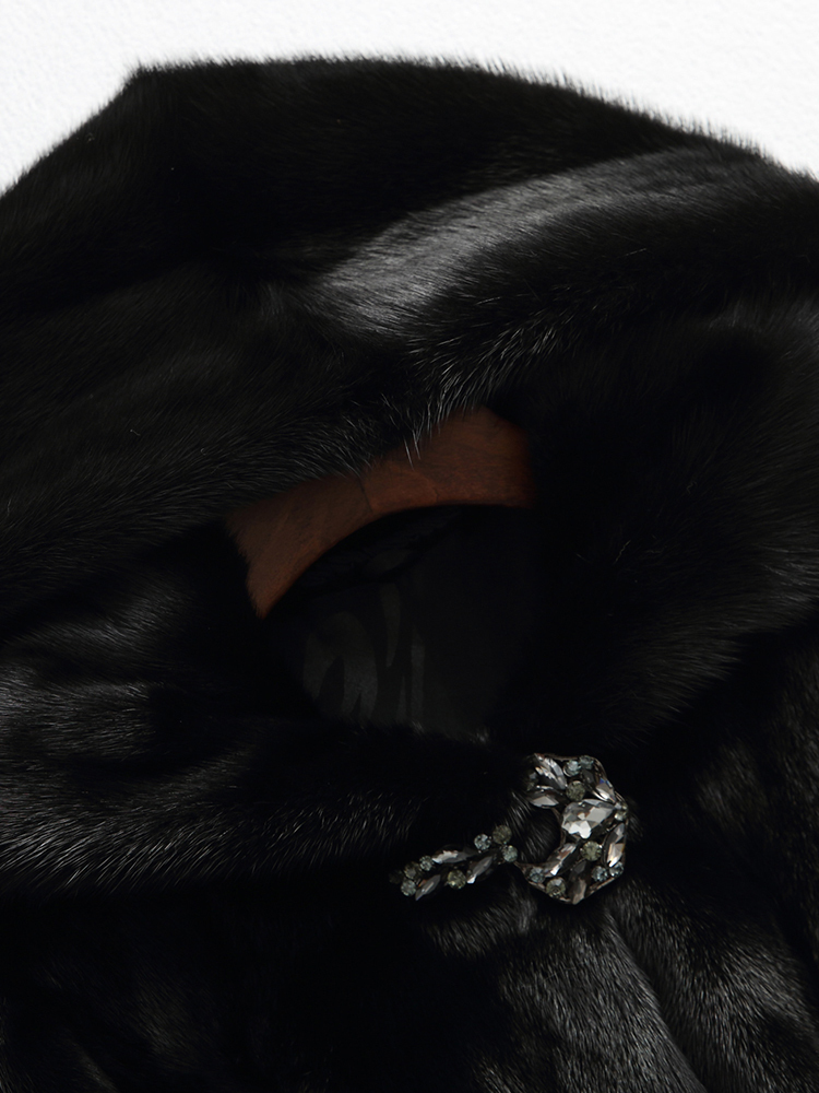 Lautaro High quality long black winter faux fur coat women with hood long sleeve Plus size warm fluffy furry jacket 5xl 6xl 7xl 201214