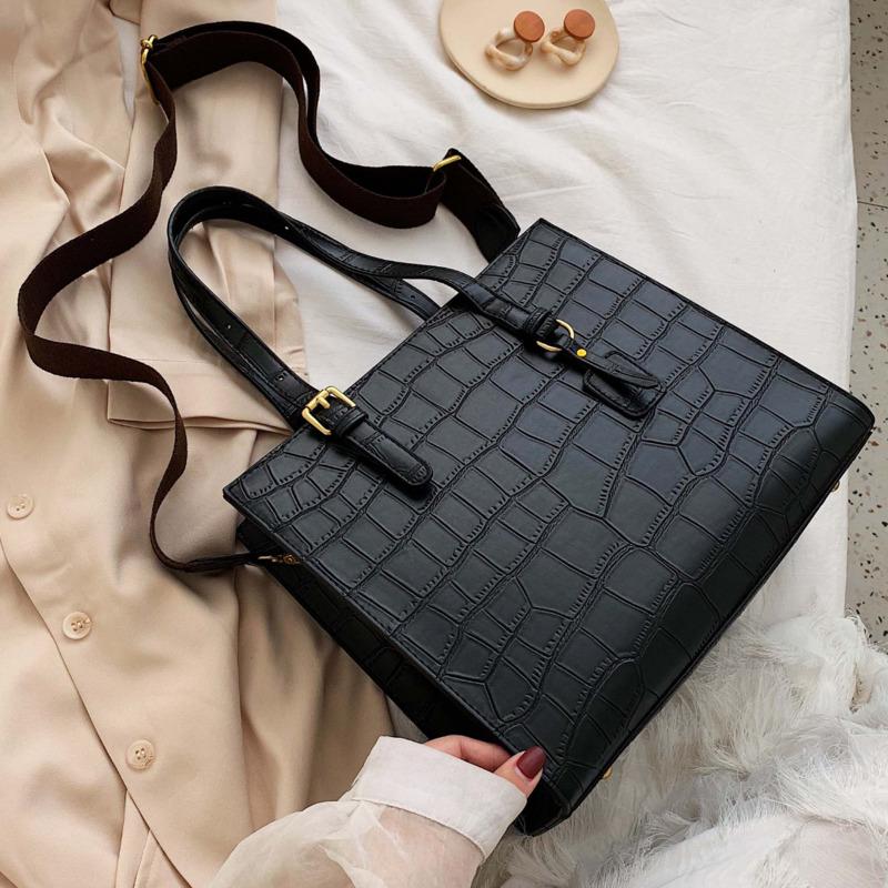 Stone Pattern Shoulder Bag Women Travel Bags PU Leather High Quailty Bag Female Luxury Handbag Women Bags Designer Crossbody, White 
Stone Pattern Shoulder Bag Women Travel Bags PU Leather High Quailty Bag Female Luxury Handbag Women Bags Designer Crossbody, White