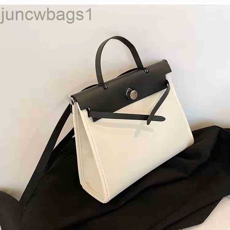 Luxury 2022 Designer Bags High Quality Totes Large Capacity Casual Handbag Canvas Messenger Shoulder for Women Kellies Leather Handle SimpleBirkins sogood111, Black
Luxury 2022 Designer Bags High Quality Totes Large Capacity Casual Handbag Canvas Messenger Shoulder for Women Kellies Leather Handle SimpleBirkins sogood111, Black