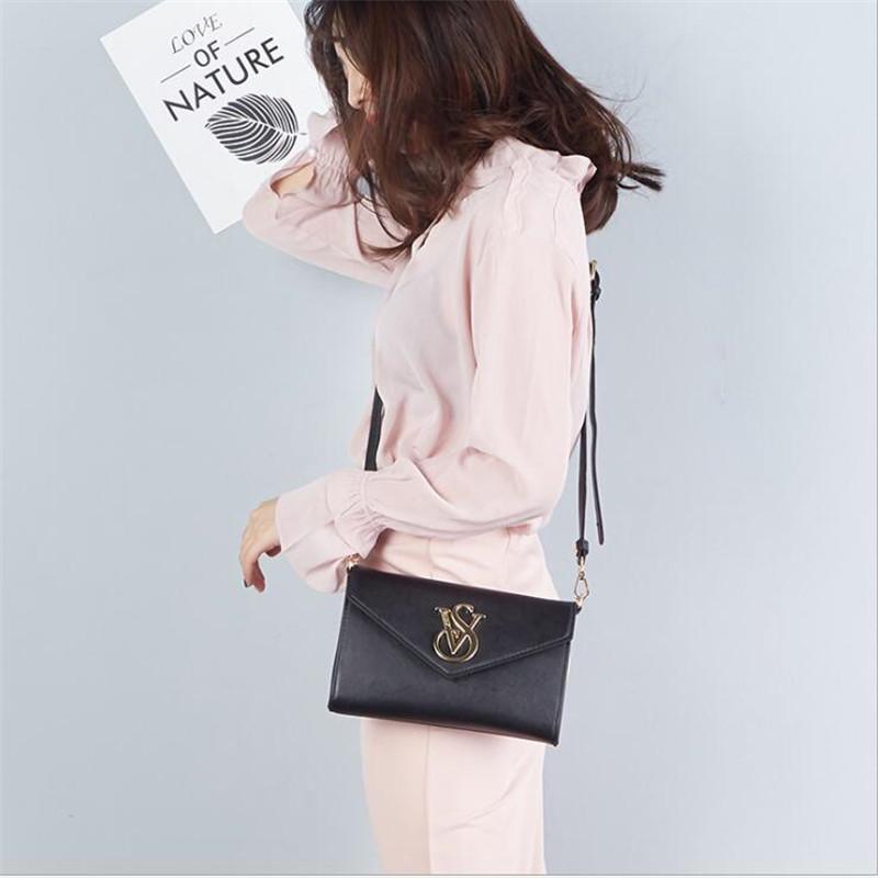 New fashion shoulder bag large capacity diamond envelope bags European and American trend messenger bag messenger wallet, Photo color
New fashion shoulder bag large capacity diamond envelope bags European and American trend messenger bag messenger wallet, Photo color
