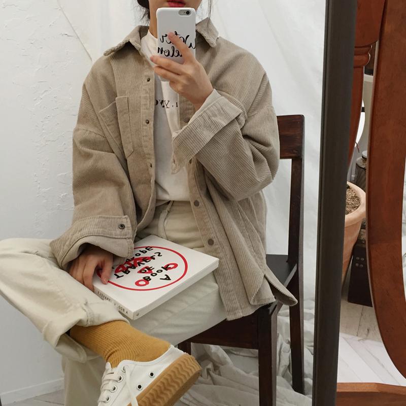 Fashion Casual Corduroy Cardigan Coat Solid Color Loose Long Sleeve Single-breasted Korea Style Autumn Women's Clothing, Beige
Fashion Casual Corduroy Cardigan Coat Solid Color Loose Long Sleeve Single-breasted Korea Style Autumn Women's Clothing, Beige