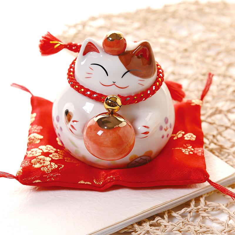 

4 inch lucky cat ceramic lucky cat home porcelain ornaments business gifts piggy bank Feng Shui ornaments