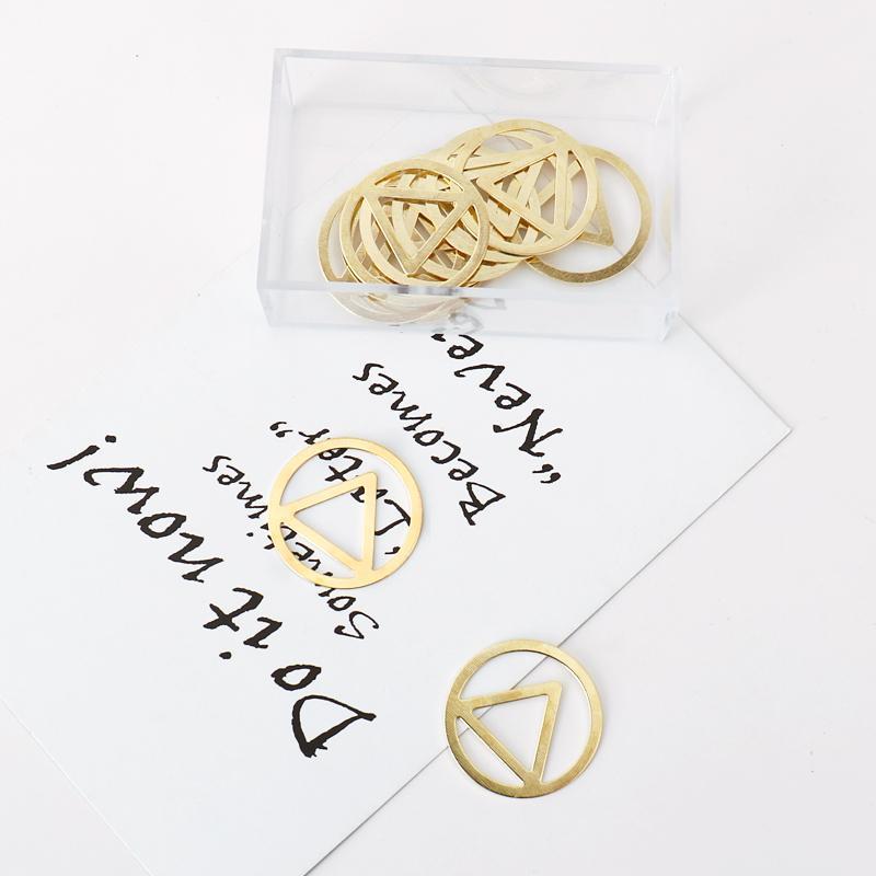 10/20pcs Creative Interesting Bookmark Clip Memo Clip Geometric Shape Paper Clips for Office School Escolar Papelaria Gift1
10/20pcs Creative Interesting Bookmark Clip Memo Clip Geometric Shape Paper Clips for Office School Escolar Papelaria Gift1