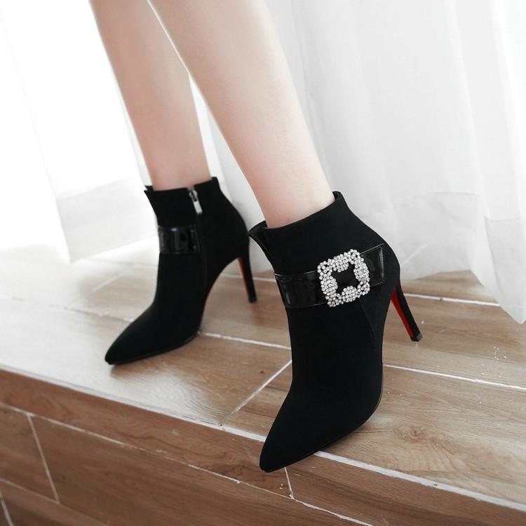Big Size 9 10 11 12 boots women shoes ankle boots for women ladies shoes woman winter Drill belt square buckle1, Beige
Big Size 9 10 11 12 boots women shoes ankle boots for women ladies shoes woman winter Drill belt square buckle1, Beige