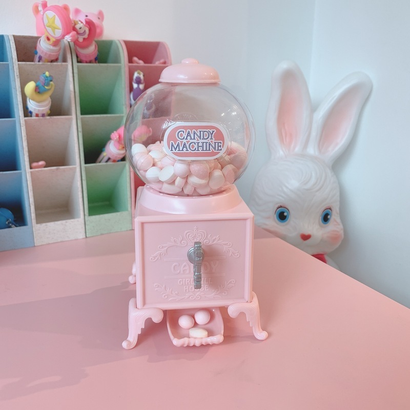 Cute Candy Box Twisted Candy Machine Piggy Bank Candy Box Small Sweets Dispenser Candies Storage Container 3DCXH23 201125
Cute Candy Box Twisted Candy Machine Piggy Bank Candy Box Small Sweets Dispenser Candies Storage Container 3DCXH23 201125