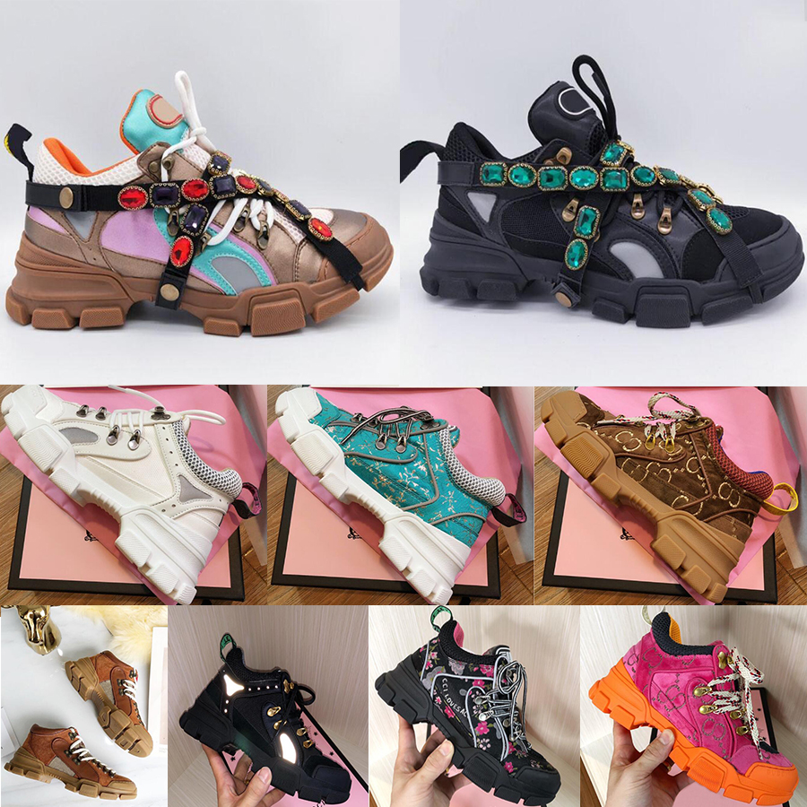 Designer shoes Flashtrek sneaker with removable crystals oversize outdoor hiking boots Ankle Booties men Unisex trainer mountain climbing leather sneakers, Box
Designer shoes Flashtrek sneaker with removable crystals oversize outdoor hiking boots Ankle Booties men Unisex trainer mountain climbing leather sneakers, Box