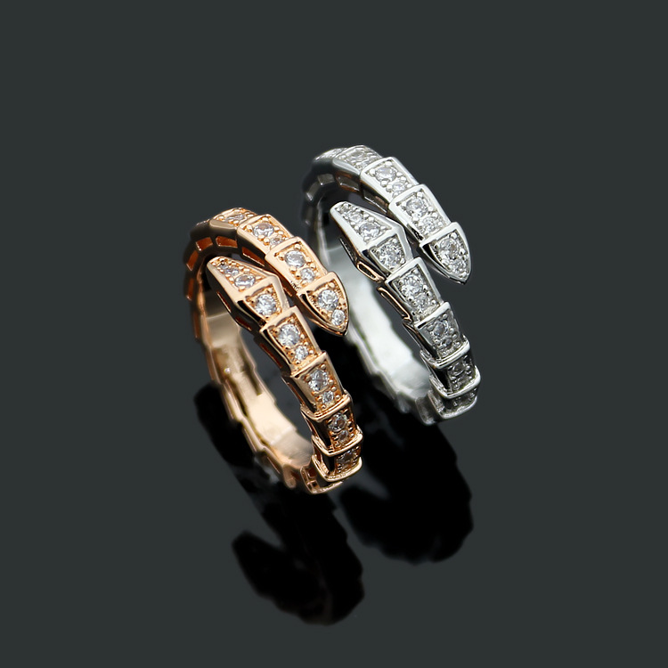 Luxury Fashion Brand Jewelry Lady Brass Full Diamond Snake Serpent Snakelike 18K Gold Wedding Engagement Open Rings 2 Color Size6-8, Golden;silver
Luxury Fashion Brand Jewelry Lady Brass Full Diamond Snake Serpent Snakelike 18K Gold Wedding Engagement Open Rings 2 Color Size6-8, Golden;silver