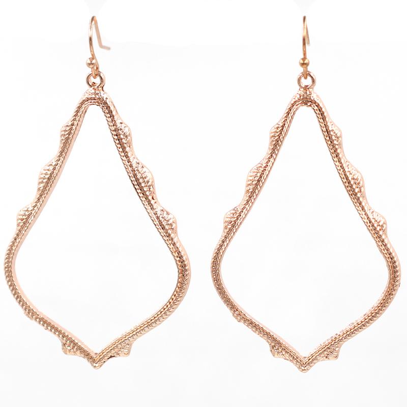 Hot Selling Classic Rose gold Gold Hollow Out Teardrop Dangle Earrings For Women Matte Fram Earrings Fashion Jewelry
Hot Selling Classic Rose gold Gold Hollow Out Teardrop Dangle Earrings For Women Matte Fram Earrings Fashion Jewelry