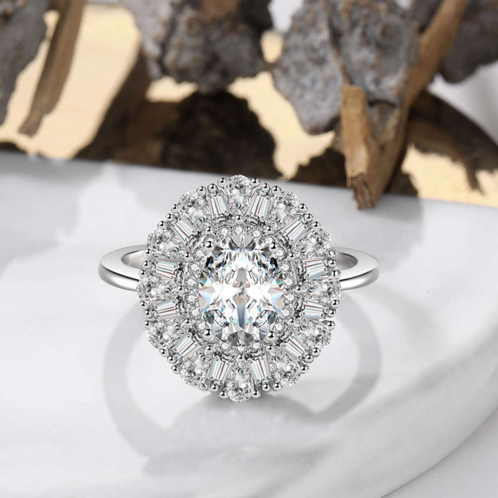Luxurys Designers Fashion Jz438 Charlotte Royal pigeon egg simulation ring women's jewelry pear shaped diamond ring
Luxurys Designers Fashion Jz438 Charlotte Royal pigeon egg simulation ring women's jewelry pear shaped diamond ring