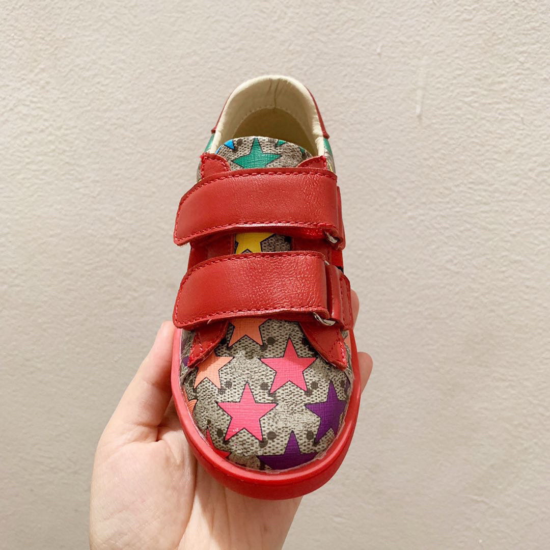 Top Quality Kids Designer Shoes Toddler Red Leather Stars Printed Sneakers Fashion Boy Girls Casual Shoes Size 24-35
Top Quality Kids Designer Shoes Toddler Red Leather Stars Printed Sneakers Fashion Boy Girls Casual Shoes Size 24-35
