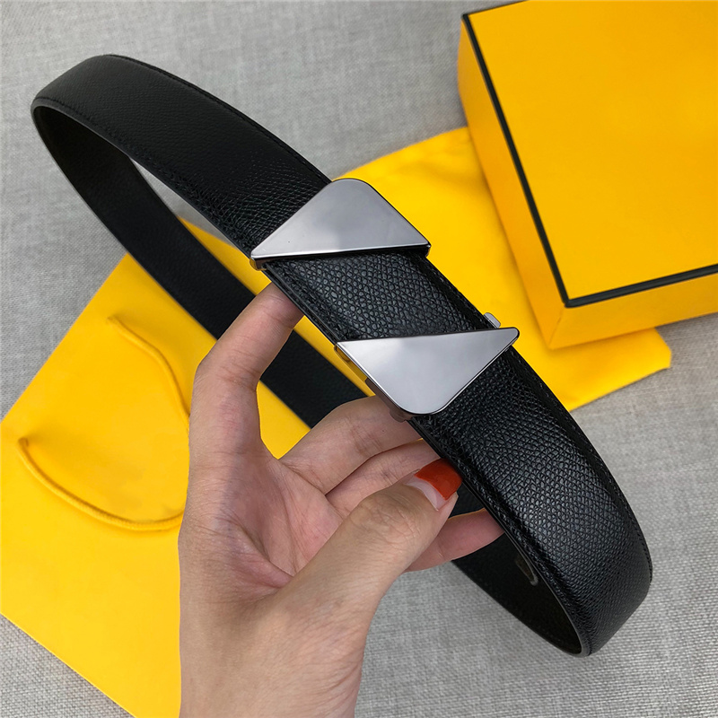 Luxury Men Womens Designers Belt Classic Fashion Casual Brand Classic Style Silver Buckle Womens Mens Leather Cowskin Belts Width 3.8cm, 3.4cm
Luxury Men Womens Designers Belt Classic Fashion Casual Brand Classic Style Silver Buckle Womens Mens Leather Cowskin Belts Width 3.8cm, 3.4cm