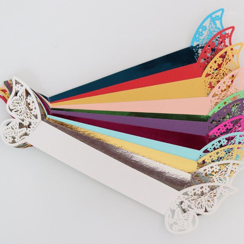 Wholesale 50pcs New Year hollow Paper Butterfly Napkin Rings Weddings Party Serviette Table Decoration Favor for Christmas1
Wholesale 50pcs New Year hollow Paper Butterfly Napkin Rings Weddings Party Serviette Table Decoration Favor for Christmas1