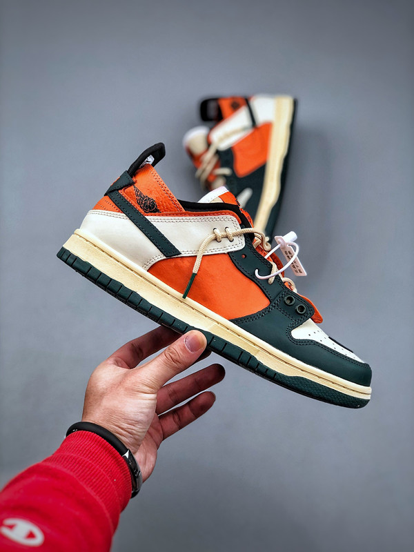 Top Quality Skateboard Shoes Duks Low SP Paris Fashion Show SNRKS Color Begie Green Orange Outdoor Running Trainers Ship ShoeBox Fast Delivery Size 36-46
Top Quality Skateboard Shoes Duks Low SP Paris Fashion Show SNRKS Color Begie Green Orange Outdoor Running Trainers Ship ShoeBox Fast Delivery Size 36-46