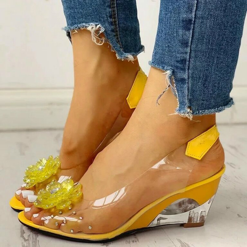 Large Size Female Sandals Summer New Wedge Heel Sweet Flowers Transparent Waterproof Leisure Women's Jelly Shoes 220312