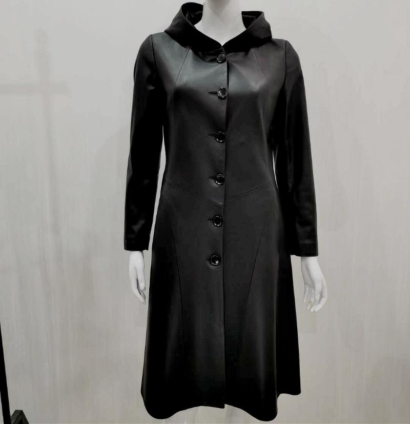 2021 new leather fur women's coat Long sheepskin fashion women's coat windbreaker processing and customization, Black
2021 new leather fur women's coat Long sheepskin fashion women's coat windbreaker processing and customization, Black