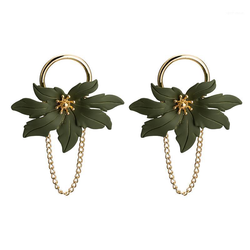 AENSOA 5 Colors Elegant Long Flowers Drop Earrings For Women Girl Fashion 2020 Unique Design Floral Chain Earrings Fashion Jewel1
AENSOA 5 Colors Elegant Long Flowers Drop Earrings For Women Girl Fashion 2020 Unique Design Floral Chain Earrings Fashion Jewel1