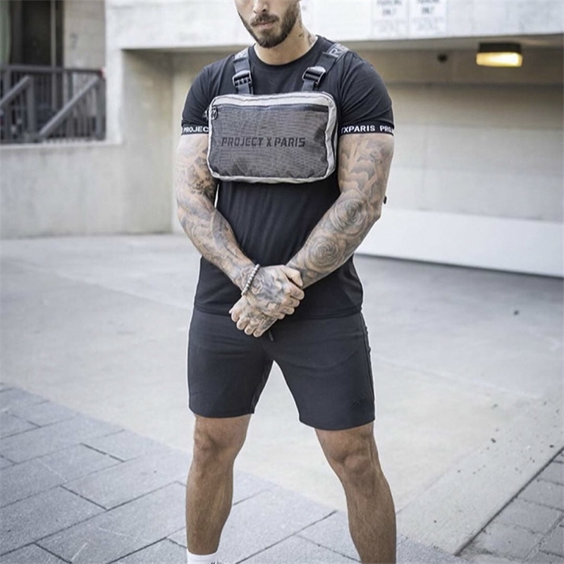 Men Oxford Tactical Chest Rig Bag Summer Streetwear Shoulder Vest Waist Bag Casual Hip Hop Fanny Packs Male 201118, Black
Men Oxford Tactical Chest Rig Bag Summer Streetwear Shoulder Vest Waist Bag Casual Hip Hop Fanny Packs Male 201118, Black