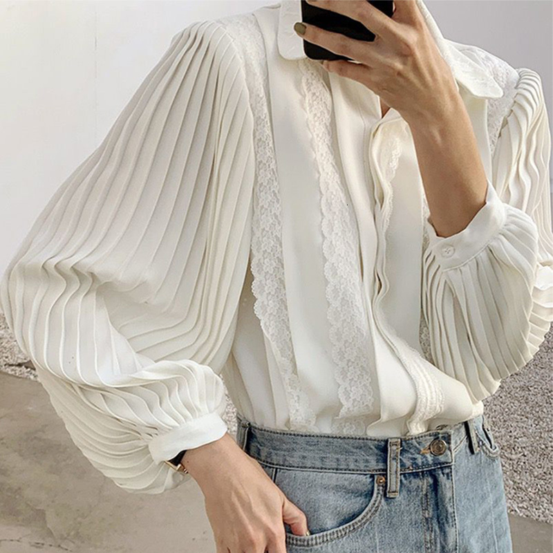 2021 New Chiffon Women's Solid French Shirt Breasted Plissado Lantern Sleeves Oversized Blouse Autumn Shirts 21BN, Creamy-white.
2021 New Chiffon Women's Solid French Shirt Breasted Plissado Lantern Sleeves Oversized Blouse Autumn Shirts 21BN, Creamy-white.