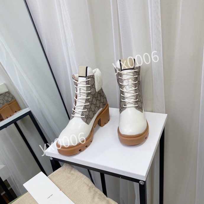 Classic Mens Womens boots Black 35-41 white Red Vintage shoes platform Smooth Leather lace Boot winter ly211120, 01
Classic Mens Womens boots Black 35-41 white Red Vintage shoes platform Smooth Leather lace Boot winter ly211120, 01