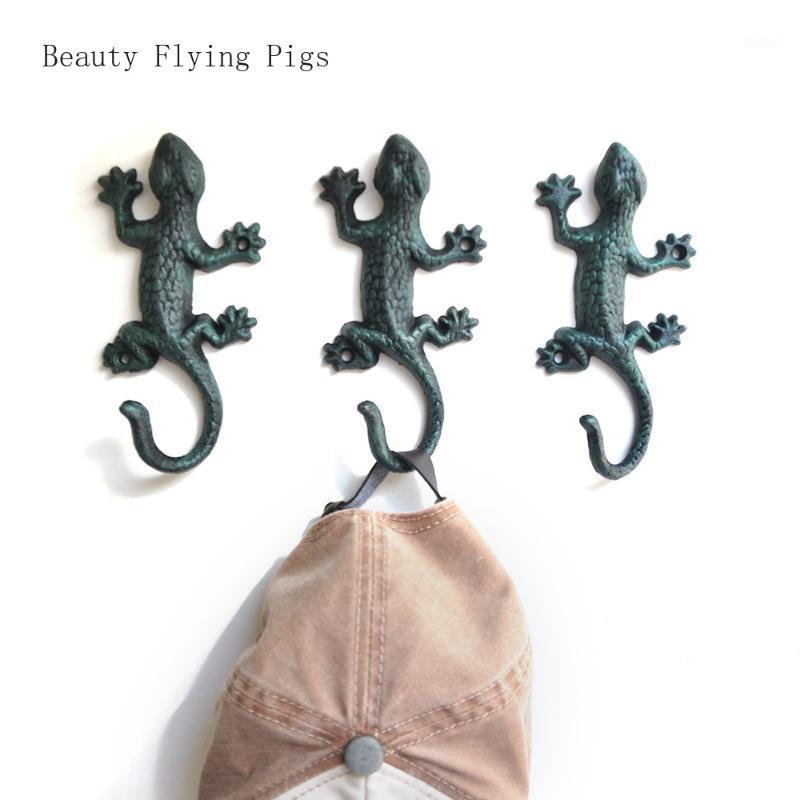 2Pcs Direct selling new garden wrought iron animal gecko styling hook cast iron garden hook home door decoration curtain1
2Pcs Direct selling new garden wrought iron animal gecko styling hook cast iron garden hook home door decoration curtain1