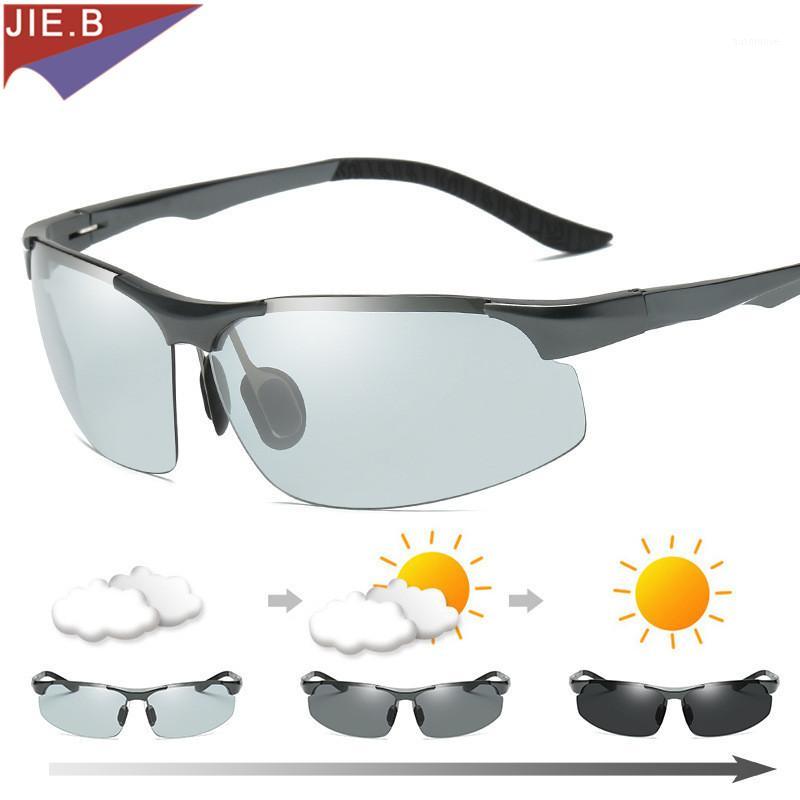 2020 New brand Photochromic Sunglasses Men Polarized Chameleon Discoloration Sun glasses for men fashion sunglasses1
2020 New brand Photochromic Sunglasses Men Polarized Chameleon Discoloration Sun glasses for men fashion sunglasses1