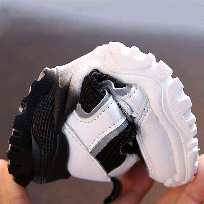 Size 21-30 Children Lightweight Sneakers Boys Non-slip Casual Shoes Baby Breathable Toddler Shoes Girls Wear-resistant Sneakers G220308