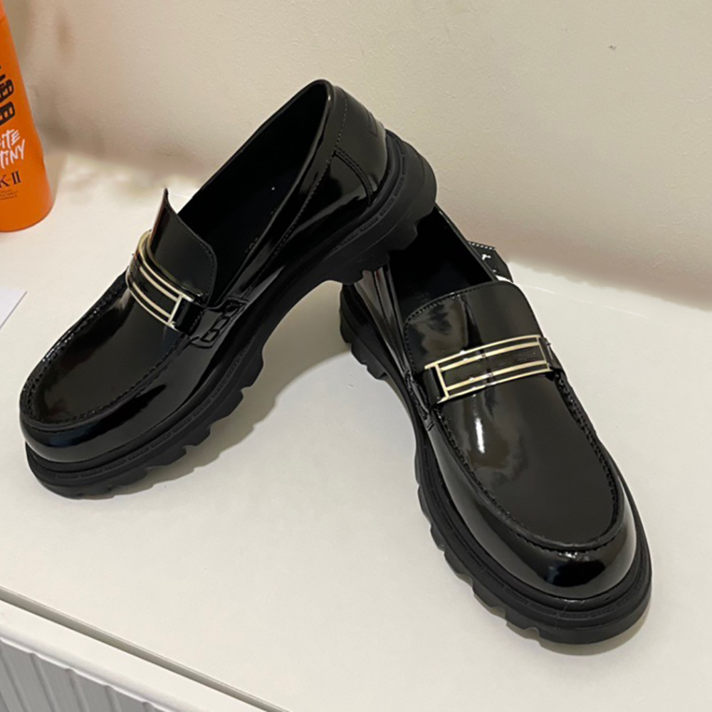 Designer Women Black Shoes Patent Leather Platform Sole Round Toe Loafers Upper Gold Letter Decoration With Box, #3
Designer Women Black Shoes Patent Leather Platform Sole Round Toe Loafers Upper Gold Letter Decoration With Box, #3