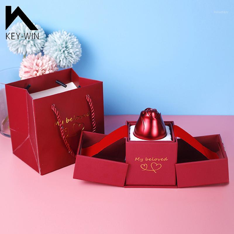 Rose Jewelry Box High-end Necklace Pendant Box Metal Rose Lifting Gift Valentine's Day Jewelry Packaging1
Rose Jewelry Box High-end Necklace Pendant Box Metal Rose Lifting Gift Valentine's Day Jewelry Packaging1