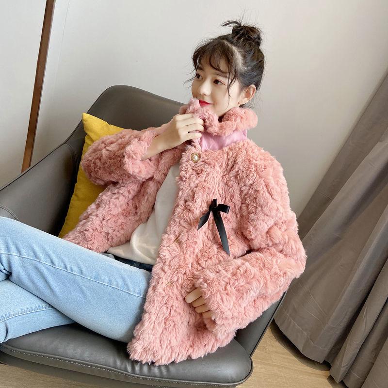 Women 2021 Autumn Winter Lamb Wool Faux Fur Coat Female Warm Soft Casual Jacket Overcoat Ladies Elegant Fake Fur Outerwear C192, White
Women 2021 Autumn Winter Lamb Wool Faux Fur Coat Female Warm Soft Casual Jacket Overcoat Ladies Elegant Fake Fur Outerwear C192, White