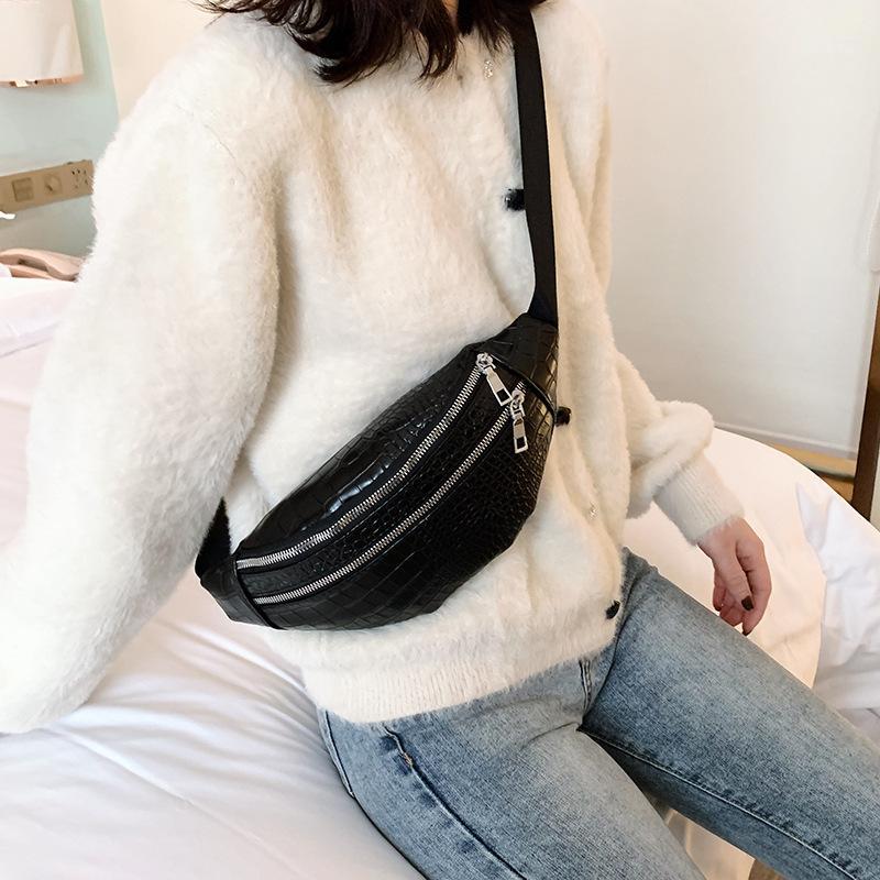 2020 new shoulder bag women's casual fashion Korean version large capacity crossbody bag ladies1, Black