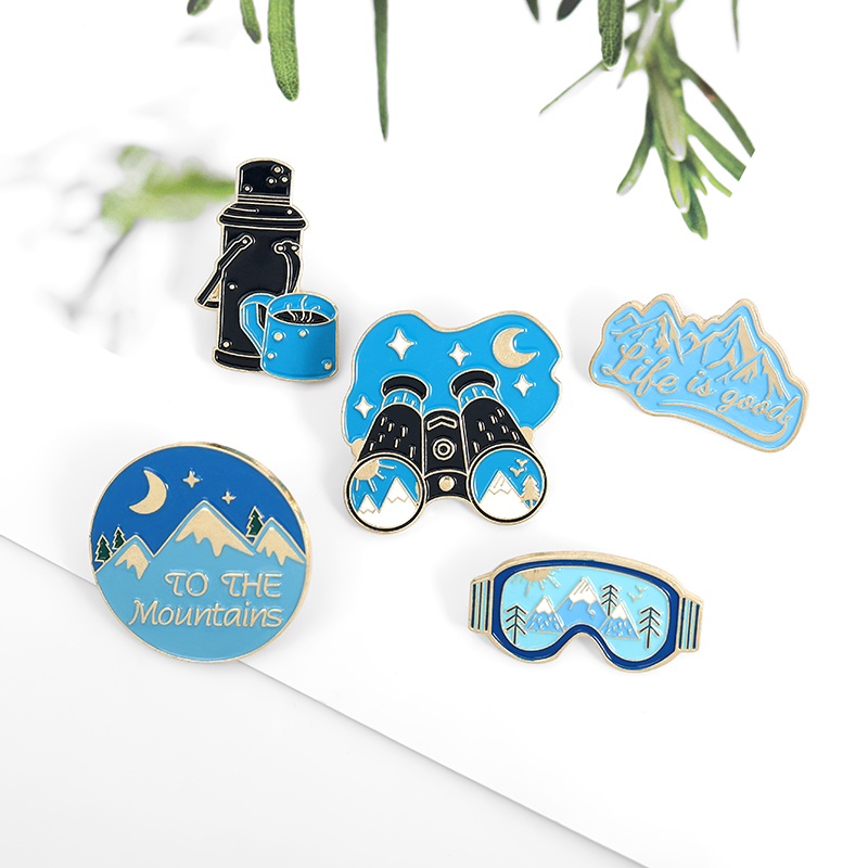 Travel Life Enamel Outdoors Adventure Night Brooches Bag Lapel Badges Mountaineering Telescope Gift Friends