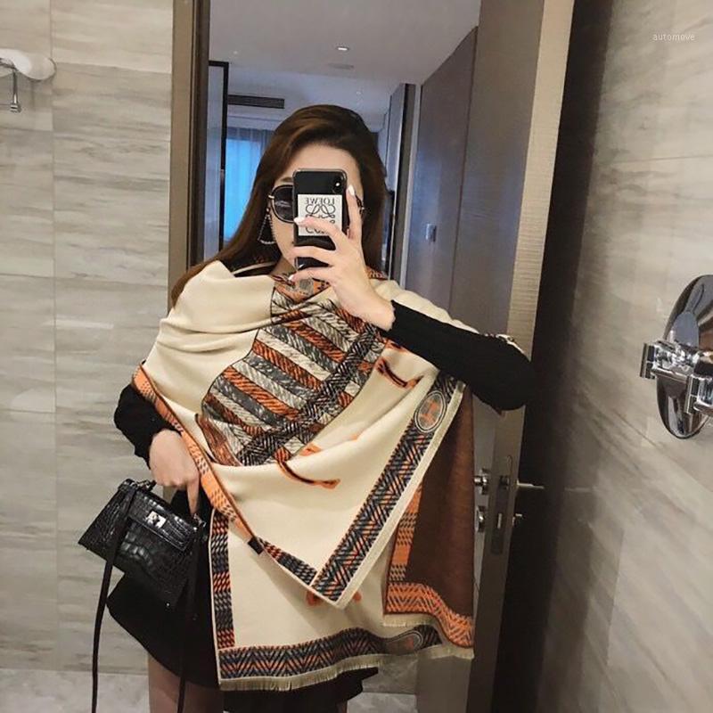 2020 New style cashmere scarf for women to keep warm in winter Long thick double-sided carriage print scarf shawl1
2020 New style cashmere scarf for women to keep warm in winter Long thick double-sided carriage print scarf shawl1