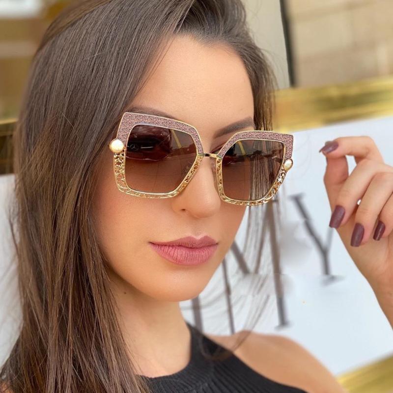 Sunglasses 2021 Fashion Metal Hollow Square Women Pearl Sun Glasses Female Color Shades Oculos Feminino UV400
Sunglasses 2021 Fashion Metal Hollow Square Women Pearl Sun Glasses Female Color Shades Oculos Feminino UV400